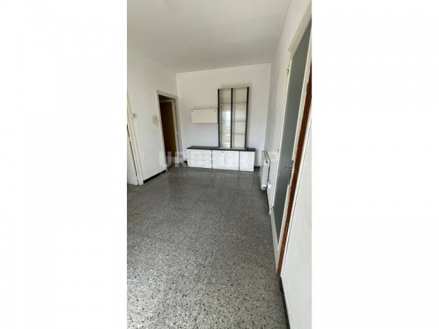 PISO DE 3 HABITACIONES EN SIGLO XX