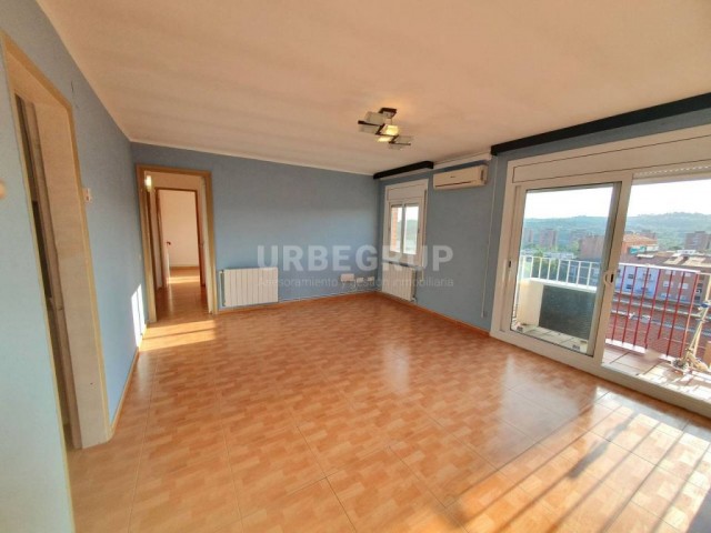 CAN PALET PISO DE 3 HABITACIONES IDEAL  PAREJAS INVERSORES OPORTUNIDAD 