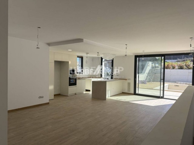 CASA DE NUEVA CONTRUCCION EN CAN PARELLADA