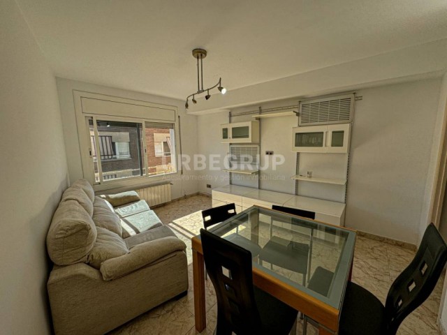 POBLE NOU  PISO REFORMADO DE 3 HABITACIONES PARA ENTRAR A VIVIR 