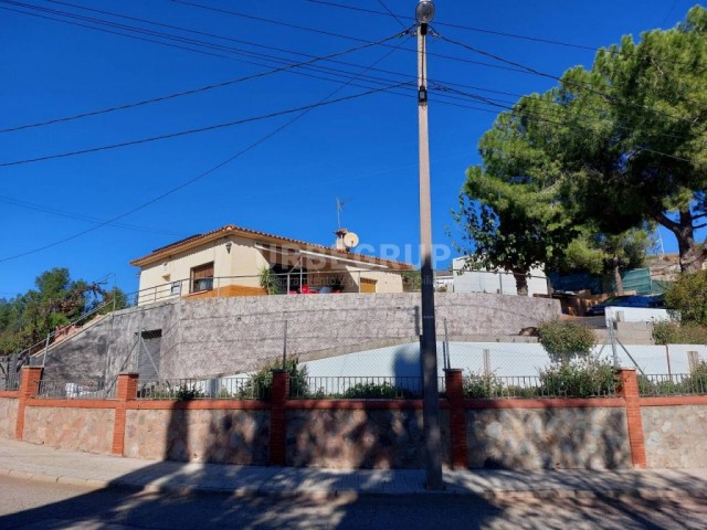 ACOGEDORA TORRE EN PLANTA EN SANTEUGENI DE CASTELLBISBAL