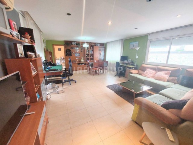 2 CASAS EN VILADECAVALLS, INIGUALABLE, PRECIO ÚNICO
