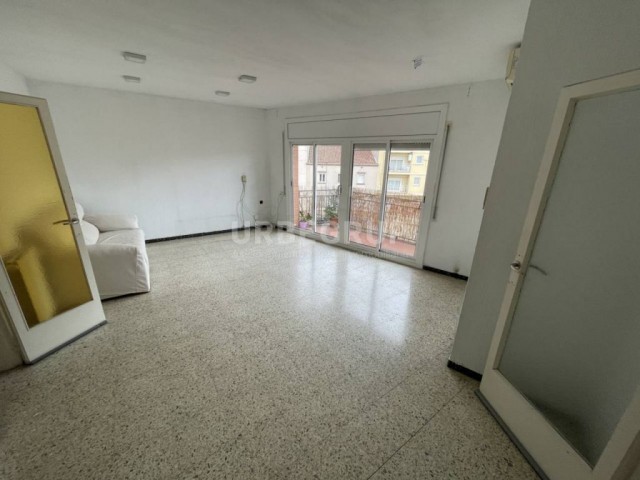 PISO DE 4 HABITACIONES EN CA N