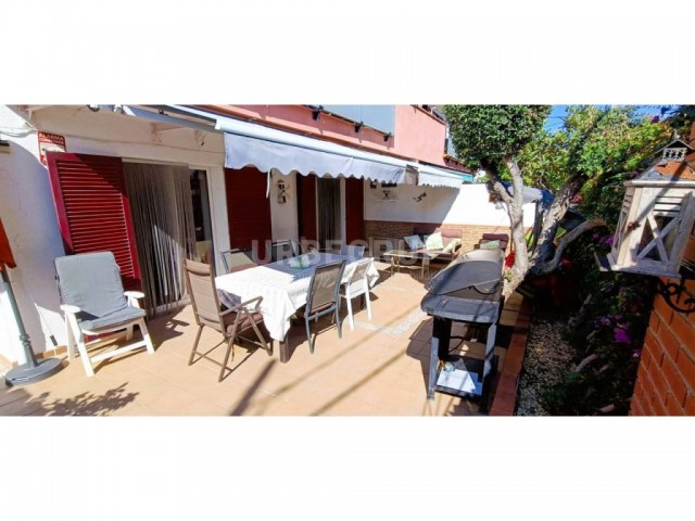 APARTAMENTO CERCA DE LA PLAYA EN TORREDEMBARRA 