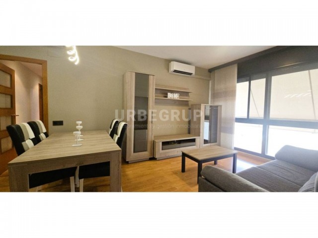 PRECIOSO PISO AMUEBLADO Y EQUIPADO EN RAMBLA FRANCESC MACIÀ