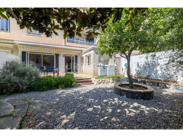 PISO CON GRAN JARDIN EN VALLPARADIS