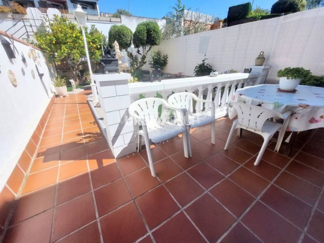 CASA APAREADA EN OLESA DE MONTSERRAT , ZONA PUEBLO SECO-DAINA, PERFECTO ESTADO
