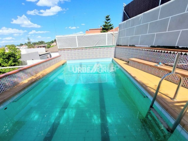 TORRE EN CAN PARELLADA ,4 HABITACIONES CON PISCINA, SUPERCOMODA