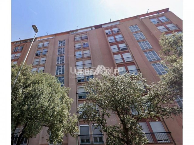 PISO 4 HABITACIONES ESPACIOSO Y BUENA SITUACION 
