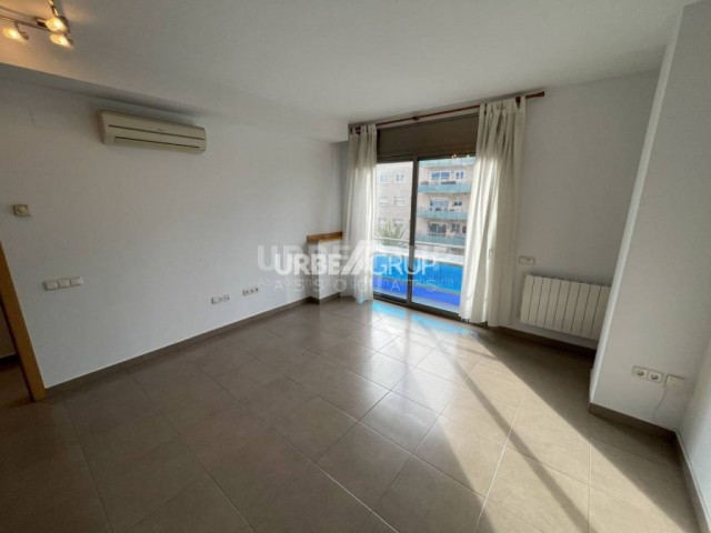 PISO DE 2 HABITACIONES EN AVDA. JAIME I DE TERRASSA